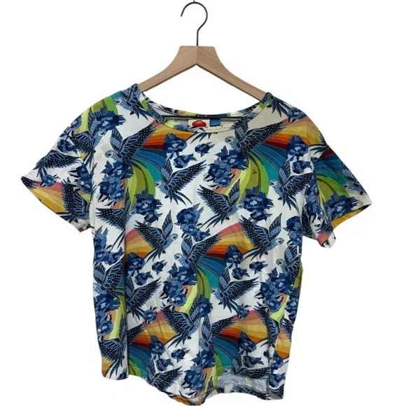 Farm Rio for Anthropologie Aves Graphic Tee Rainbow Bird Floral Top Size L - Picture 3 of 9